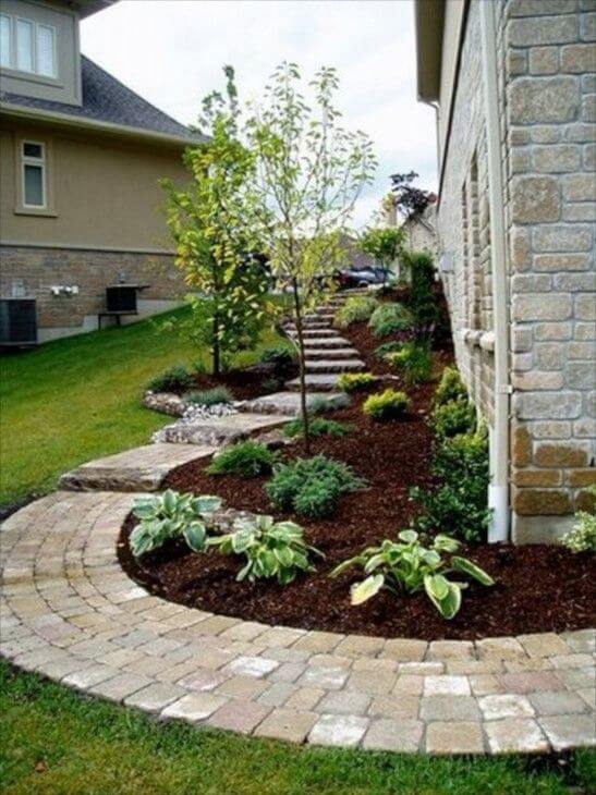 27 Easy and Cheap Walkway Ideas for Your Garden